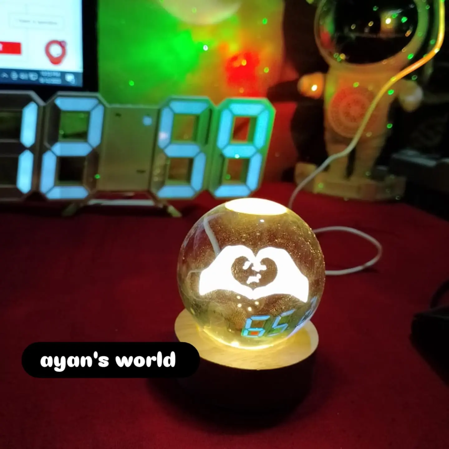 Moon ball